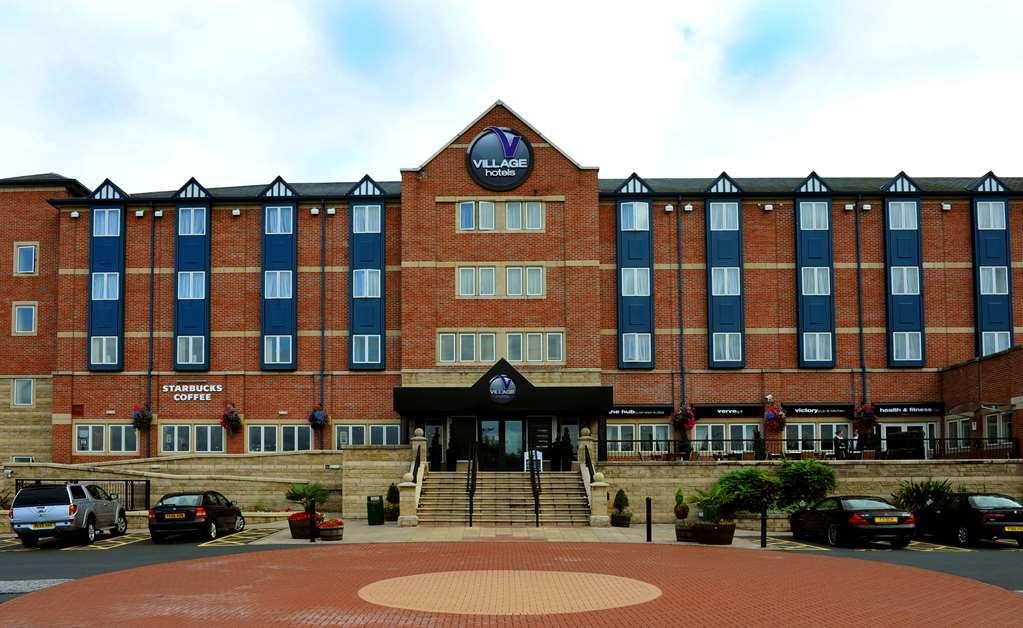 Village Hotel Birmingham Уолсал Екстериор снимка