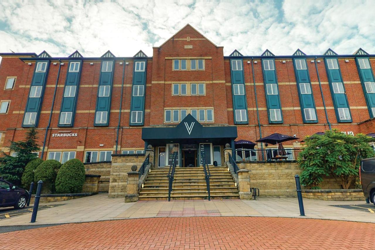 Village Hotel Birmingham Уолсал Екстериор снимка